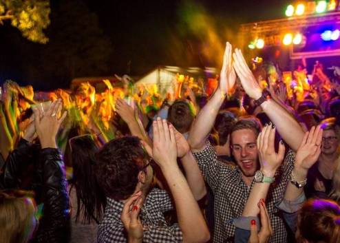UNI NACHT Summer Open Air