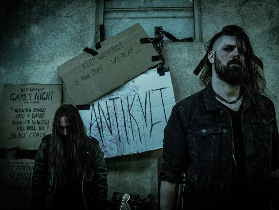 Antikvlt