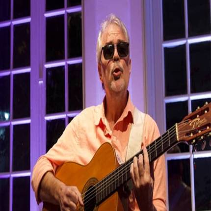 Quartas Acústicas apresenta Mauro Portugal
