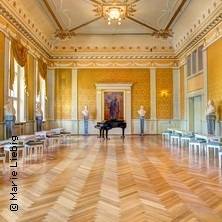 Foyer um drei