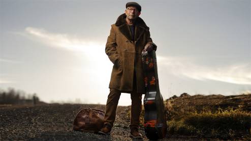 Jonas Fjeld Setter fra seg bagen