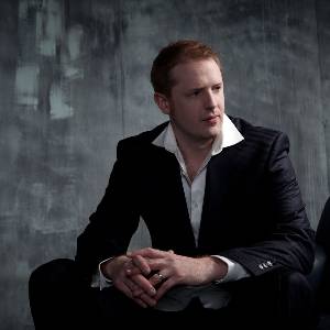 Warren Mailley-Smith (Piano)