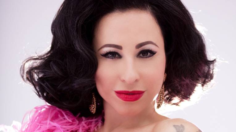 Angie Pontani