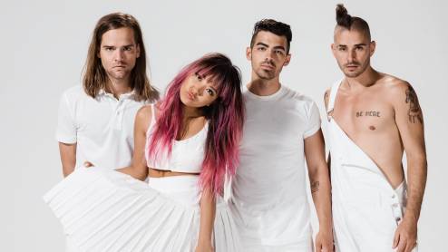 Dnce