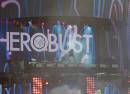 HeRobust