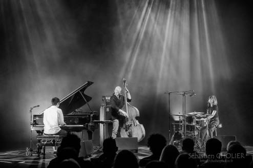 Avishai Cohen Trio