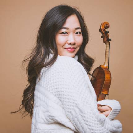 Kristin Lee