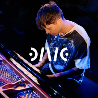 Immersive ligconcert met Mattias Devriendt