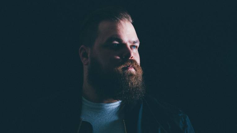 Com Truise