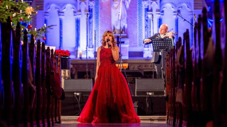 Festliche Weihnacht mit Weltstar Deborah Sasson