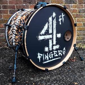 4ft Fingers