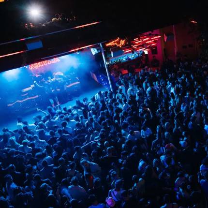 KINYXX Open Air Nightime Edition w/ Eli Escobar