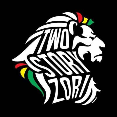 Two Story Zori