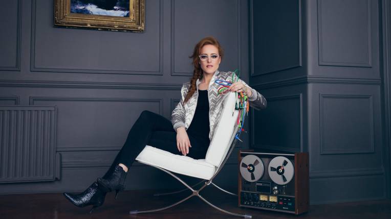 Hannah Peel