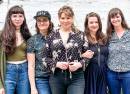 Della Mae