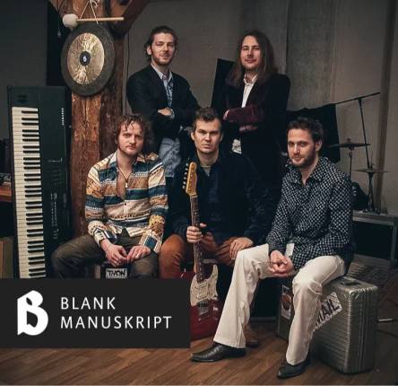 Blank Manuskript