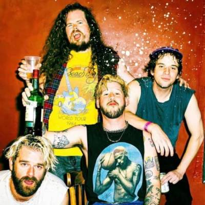 Wavves en Outsite M.Ou.Co, Oporto 2026