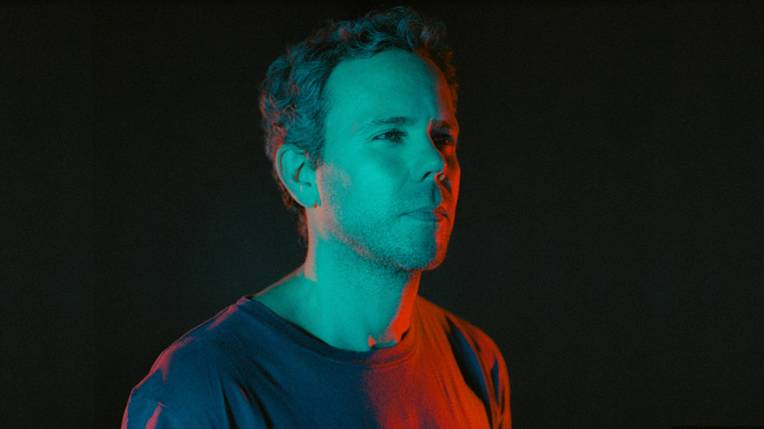 M83