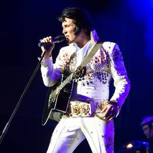 Gordon Hendricks as Elvis