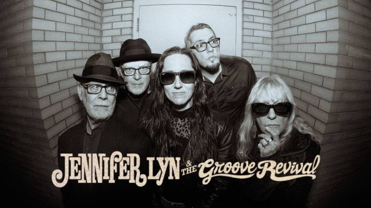 Jennifer Lyn and the Groove Revival