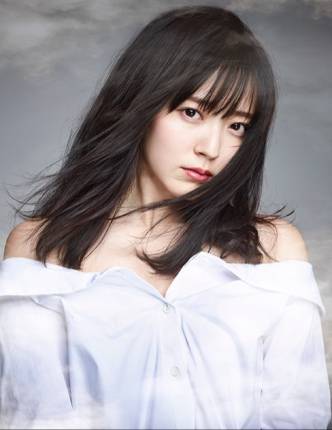 Airi Suzuki