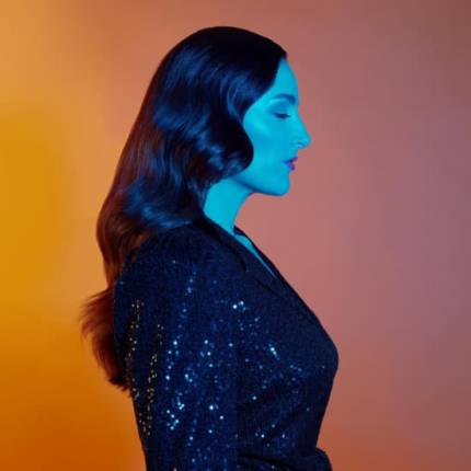 Becca Duo en Velvet Room