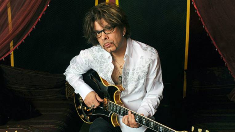 Johnny a