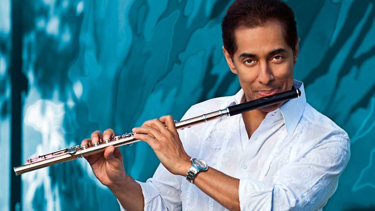 Nestor Torres