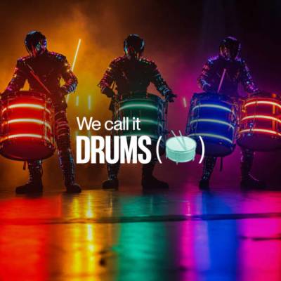 We call it Drums  bandes originales de films dans un spectacle de percussions lumineux