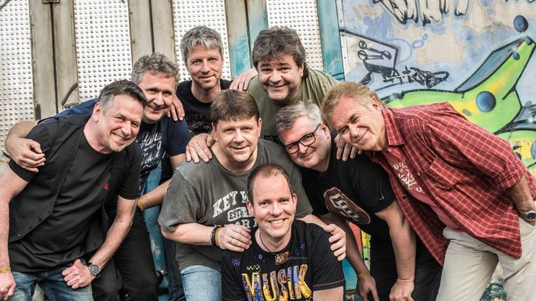 Tom Pfeiffer Band