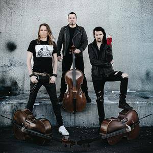 Apocalyptica Plays Metallica