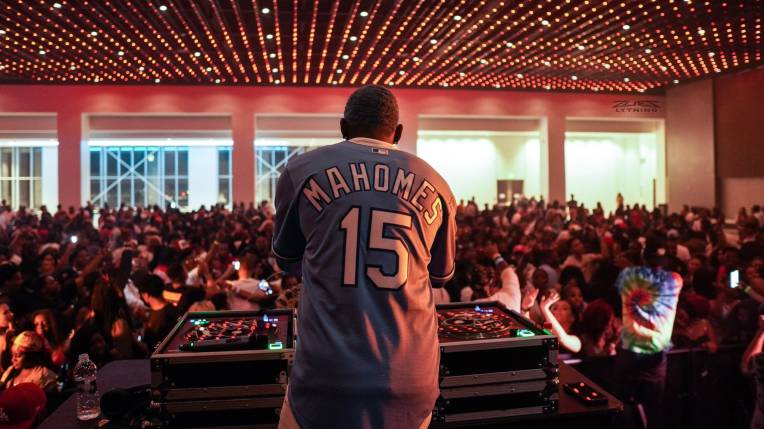 DJ TGIF