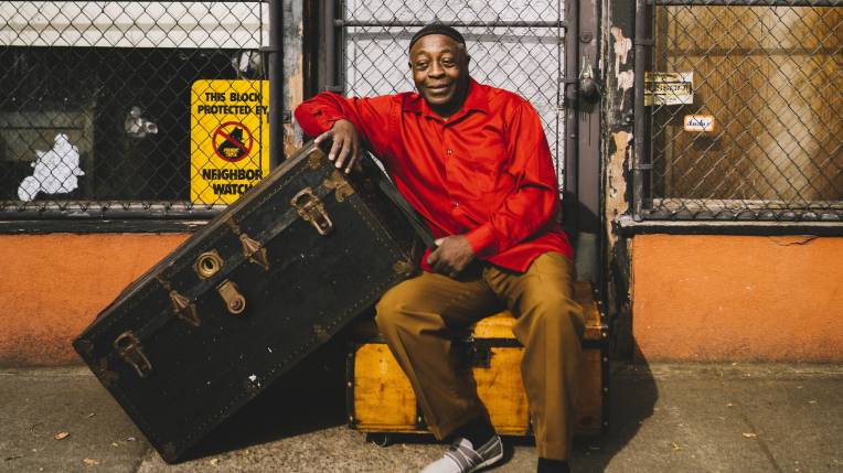Ural Thomas and the Pain
