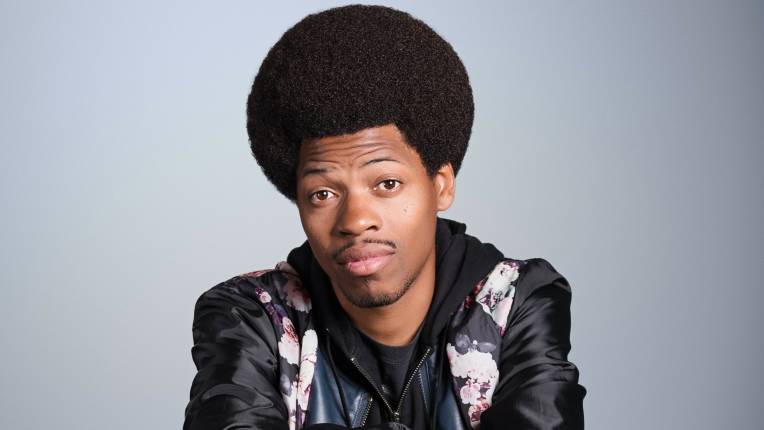 Mike E Winfield