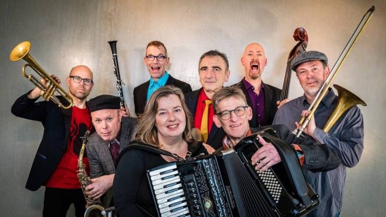 Amsterdam Klezmer Band