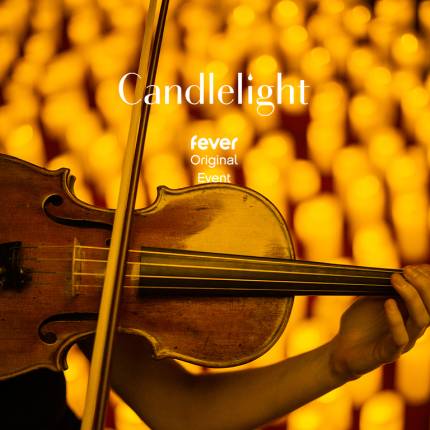 Candlelight Queen meets ABBA im Kleinen Goldenen Saal