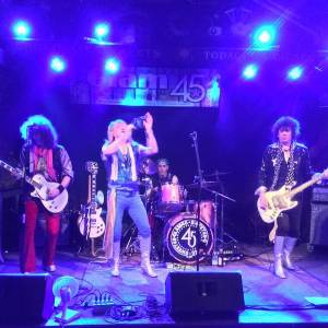 Blockbuster Live - Ultimate Glam Rock Show