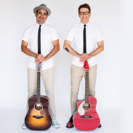 Bobby Bones & The Raging Idiots