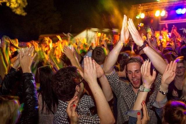 Uni Nacht XXL