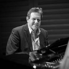 Bruce Barth