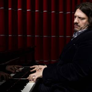 JAY RAYNER