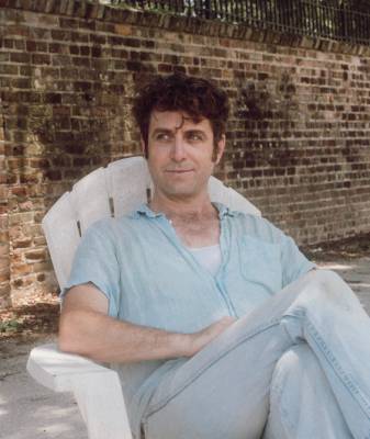 Max Bien Kahn