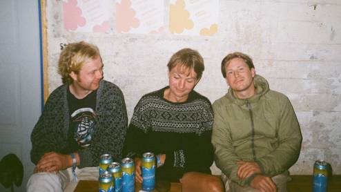 Hvitmalt Gjerde