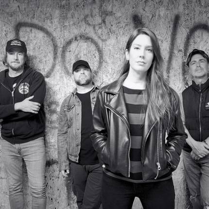 Lonely Little Kitsch