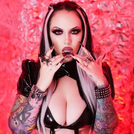 Living Dead Girl