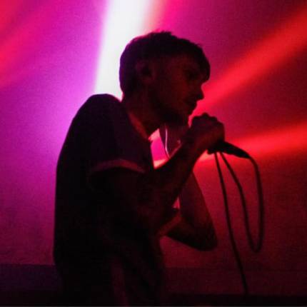 Quinti en Sala Badulaque, Madrid 2025