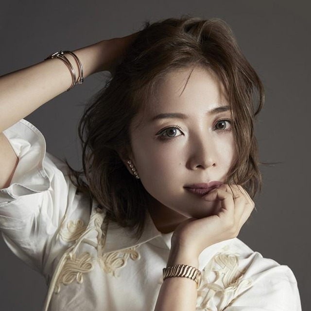 ミュージック Ayaka Hirahara 20th Anniversary Movie ミュージック Ayaka Hirahara 20th Anniversary Movie
