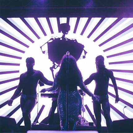 El Rey del Glam, tributo a Alaska en Ya'sta Club