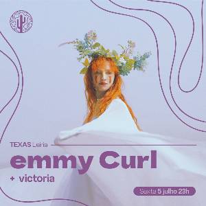 Emmy Curl + victoria