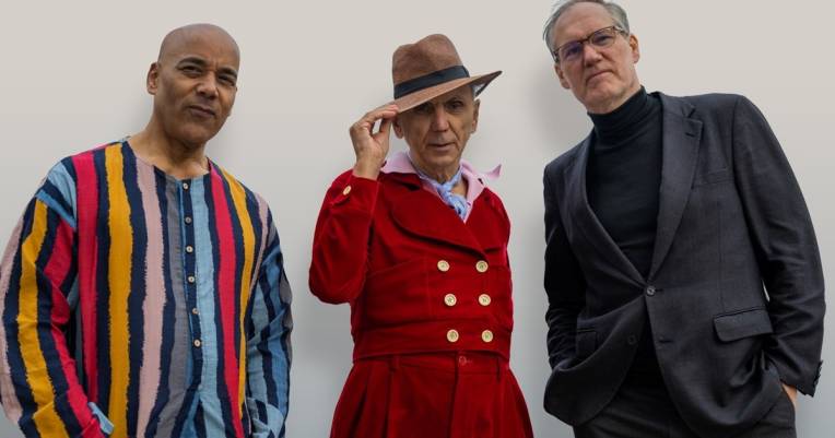 Dexys: The Feminine Divine Live